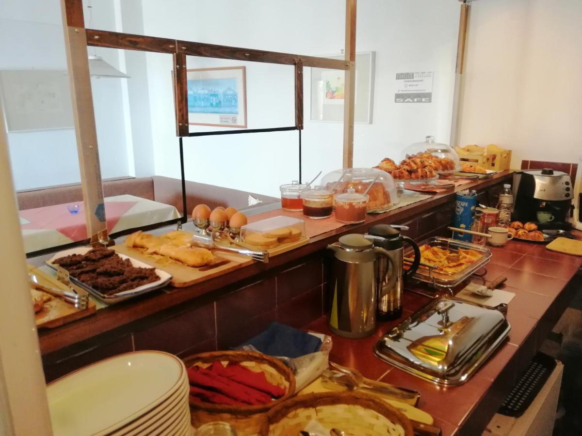 弗里奥尼斯酒店 Áyios Dhimítrios 外观 照片